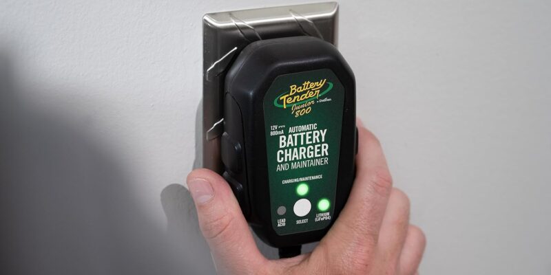 Battery Tender Junior 12V Battery Charger and Maintainer Review