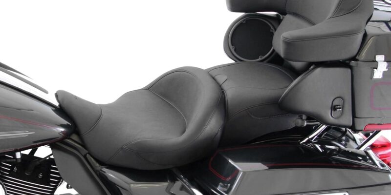 Mustang Motorcycle Seats 79006 Super Touring Deluxe One-Piece Seat Review